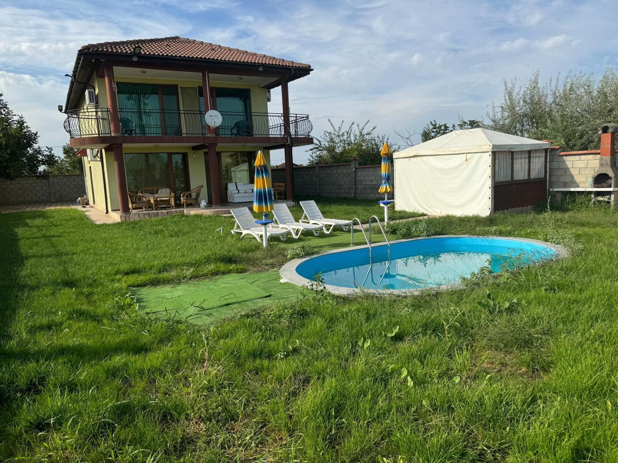 Villa Sunray Topola Exteriör bild