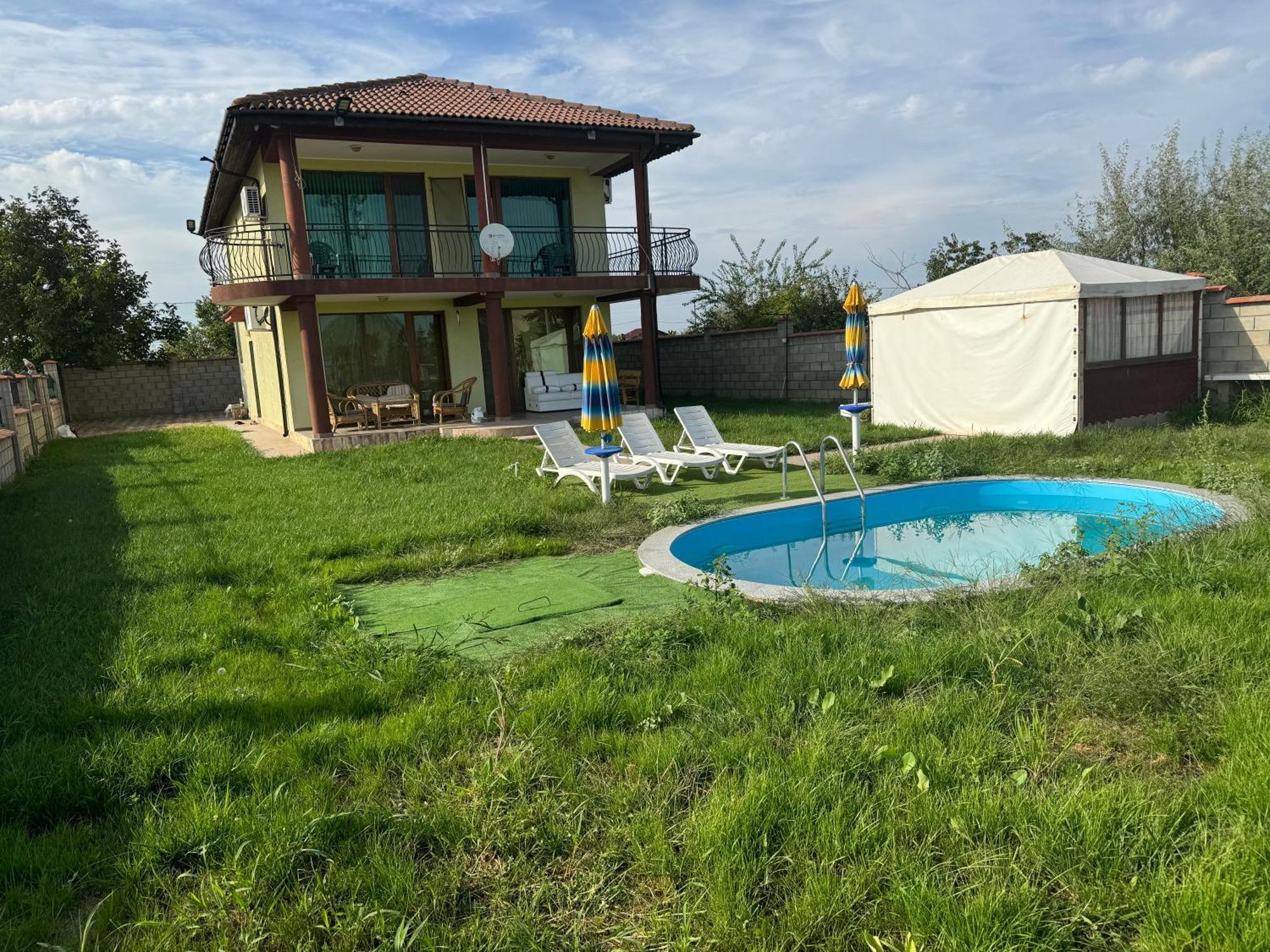 Villa Sunray Topola Exteriör bild